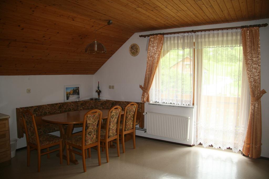 Guest House Kveder Škofja Loka Habitación foto